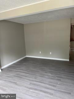 Foto del edificio - 3422 Belfry Ln
