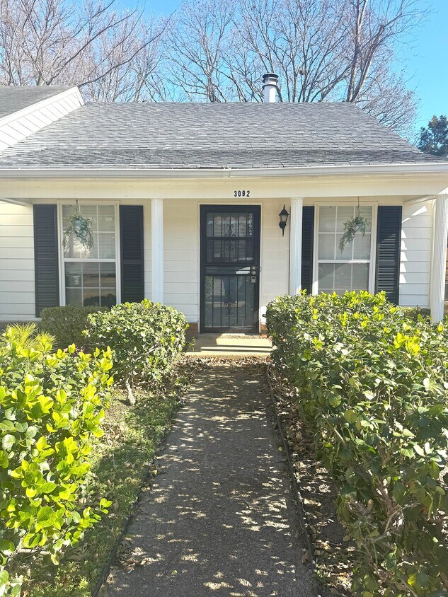 Photo - 3092 S Wesley Ct (Memphis, TN)