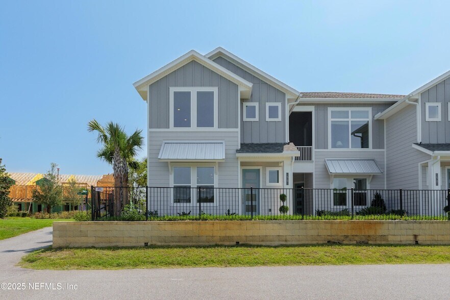 Foto principal - 50 Sewall Ln