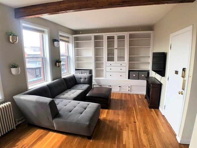 Foto del edificio - 97 West Cedar St