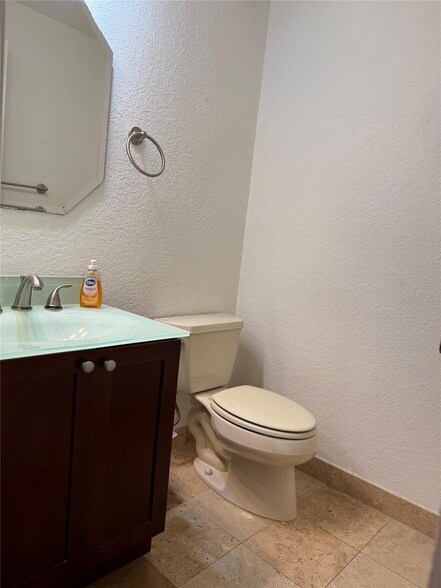Foto del edificio - 4525 Poinciana St