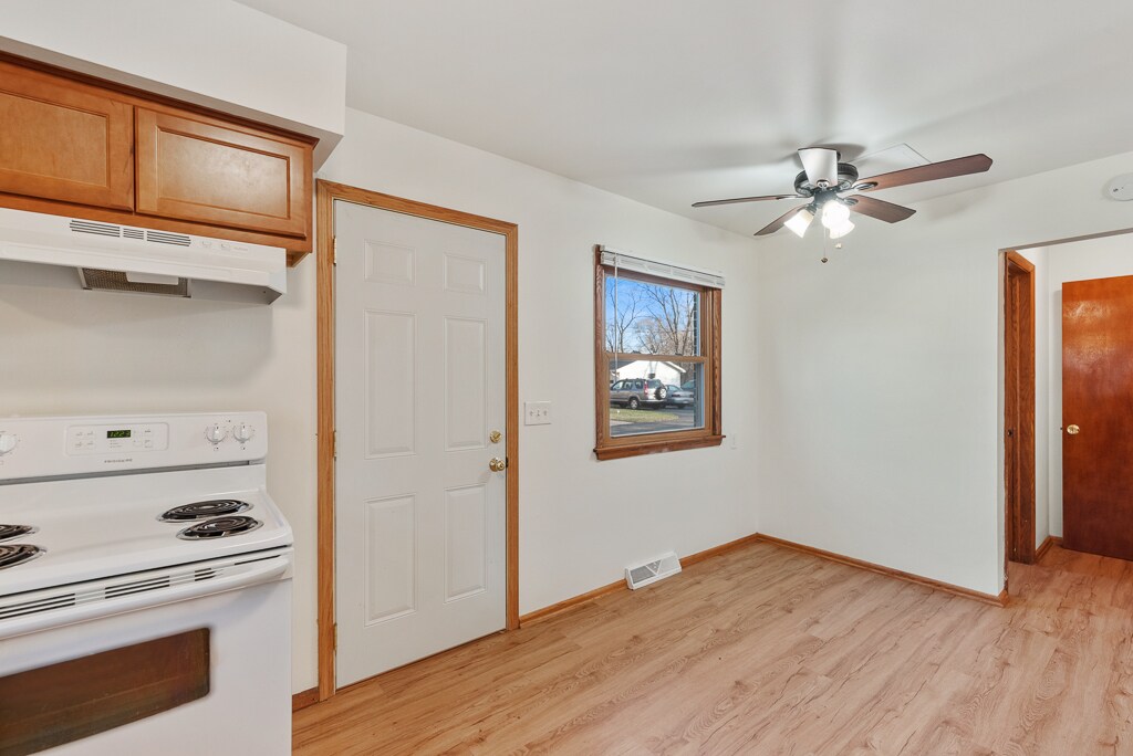 Dining Room - 11706 W Diane Dr