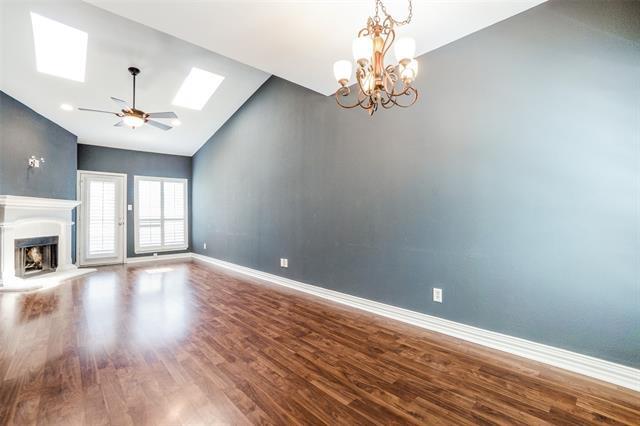 Foto del edificio - 7151 Gaston Ave