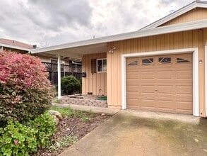 Building Photo - 6022 Bourbon Dr