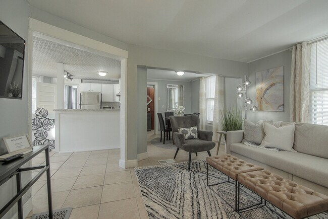 Foto del edificio - 4416 Terrace St