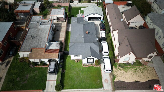 Foto del edificio - 2223 W 78th Pl