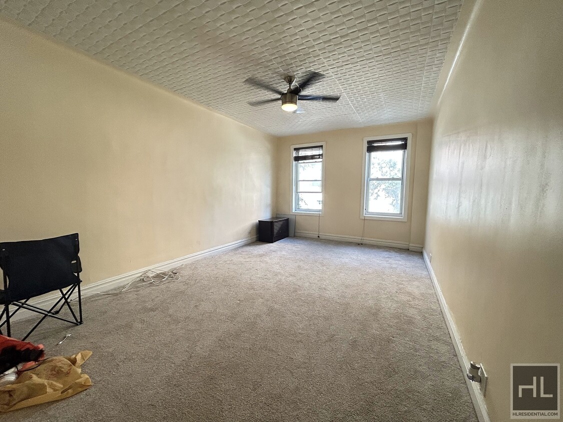 Primary Photo - 1BR on CRUGER AVENUE