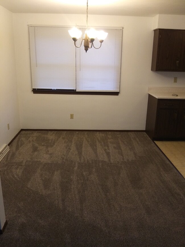 Dining Room - 1714 Commerce St