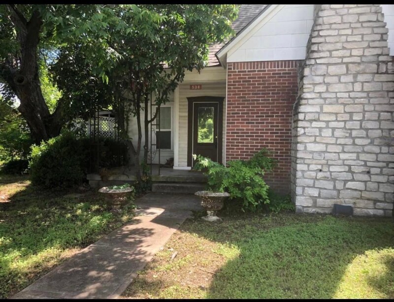 534 N Race, Stephenville, TX 76401 House Rental in Stephenville, TX