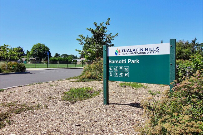 Foto del edificio - 16606 Southwest Barsotti Street