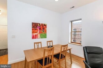 Building Photo - 1427 Chapin St NW