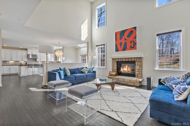 Foto del edificio - 11 Fraydun Ln