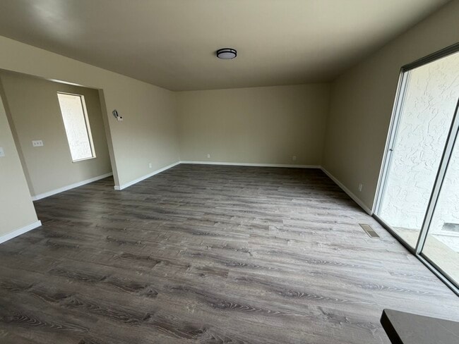 Building Photo - 3006 Vera Ln