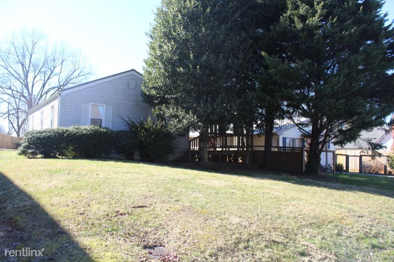 Foto principal - 3 br, 1.5 bath House - 1008 Buffalo St