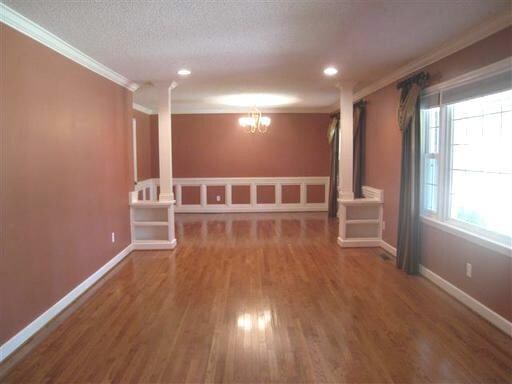 Building Photo - 3008 Stonehenge Ct