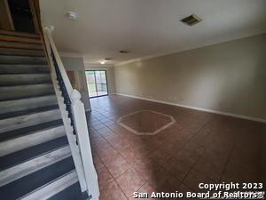 Foto del edificio - 5715 Allbrook