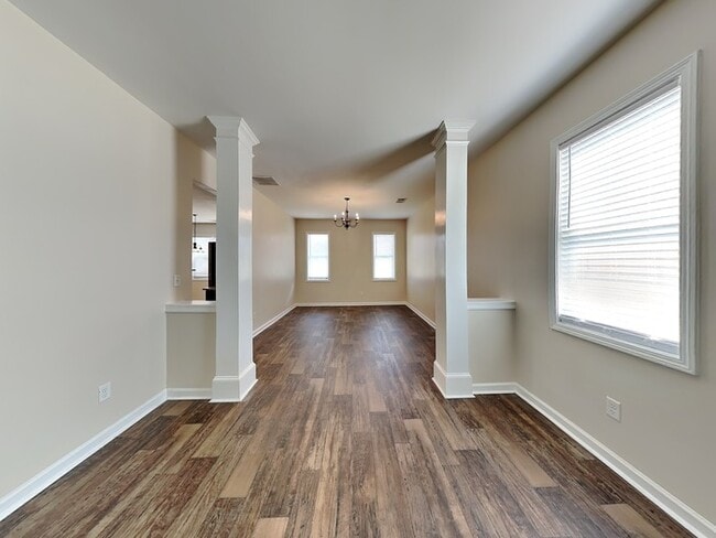 Foto del edificio - 2609 Bluestone Dr SW