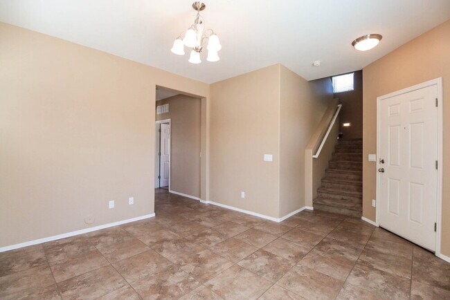 Building Photo - 7826 S 50th Dr