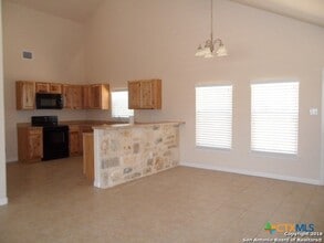 Building Photo - 1211 Rimrock Cv