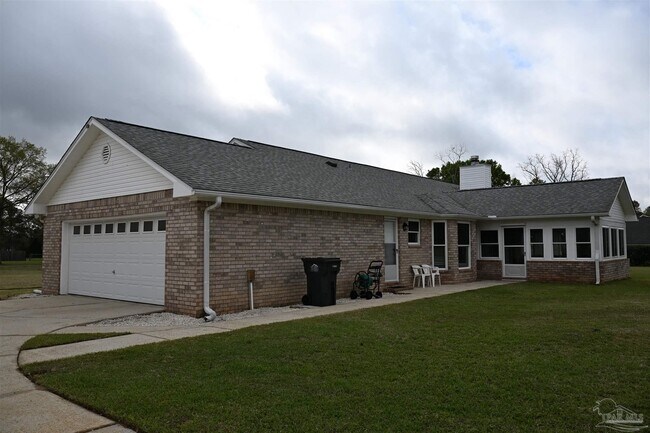 Foto del edificio - 4321 Molino Meadows Dr