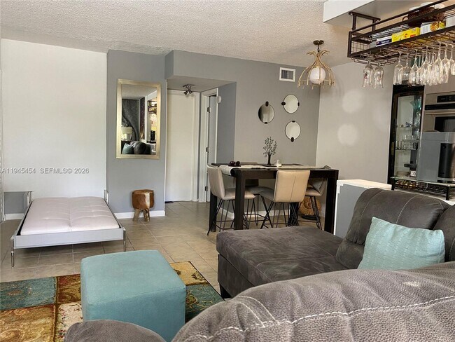 Foto del edificio - 1425 Arthur St