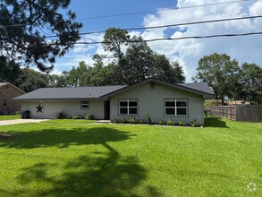 Building Photo - 313 Devillier St