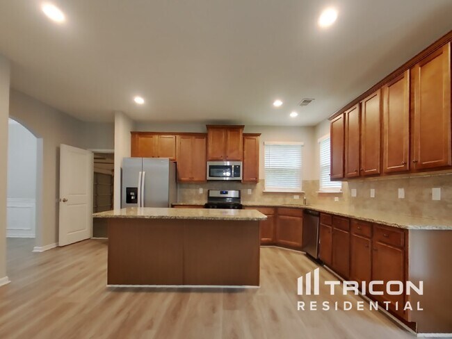 Building Photo - 4110 Tarnwood Pl