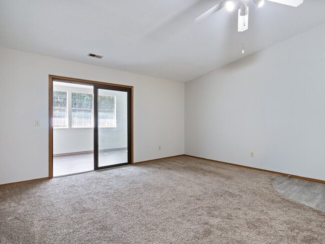 Decorate the Space and Make it Your Own! - Valley Stream Apartments