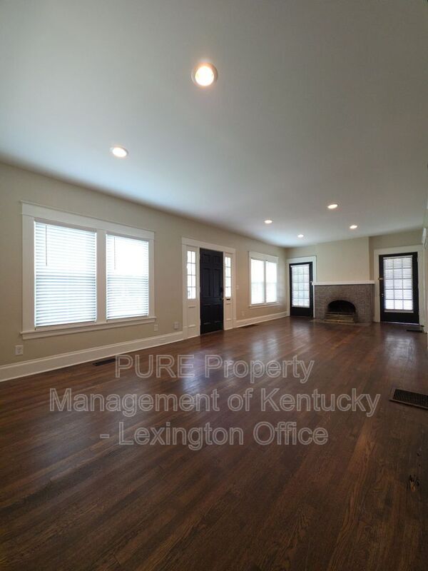 Building Photo - 129 Bassett Ave