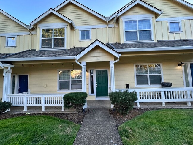 Building Photo - NW Corvallis 3-Bedroom Townhome with Two-Car Garage