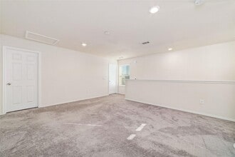 Building Photo - 5810 Dry Brush Pl