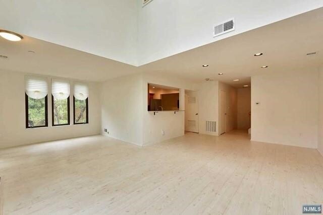 Foto del edificio - 798 Spinnaker Ct