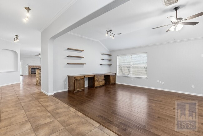 Building Photo - 420 Torrington Dr