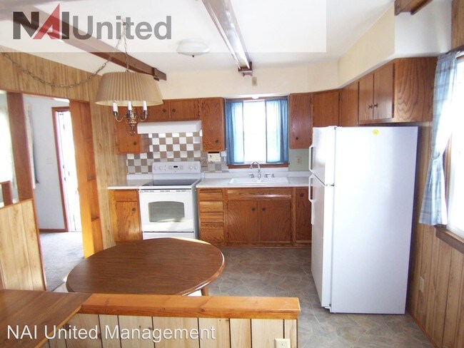 Building Photo - 3 br, 1.5 bath House - 2811 S Lemon