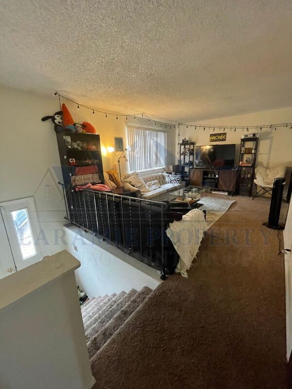Foto del edificio - 710 Downey St