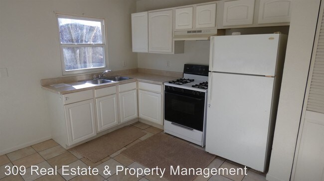 Foto del edificio - 148 Maywood Ave