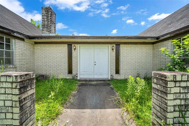 Building Photo - 1326 Carl Dr