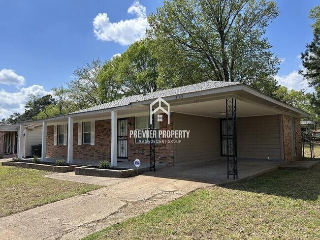 Building Photo - 5149 Leonard Rd