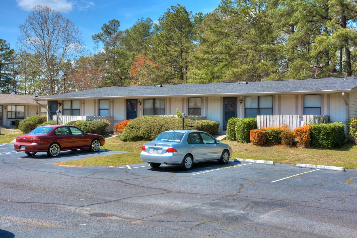 Foto principal - 1311 Marks Church Rd