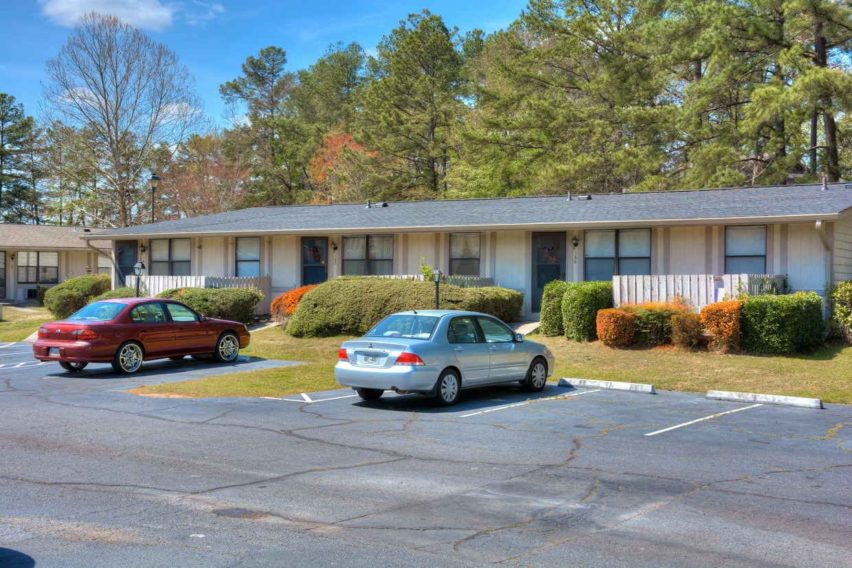 Primary Photo - 1311 Marks Church Rd