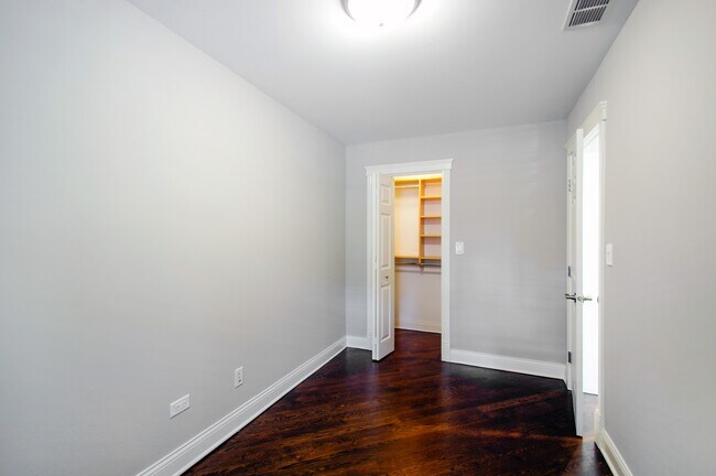 1st Bedroom - 1538 W George St