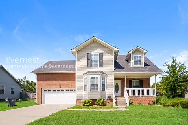 Building Photo - 1533 Apache Way