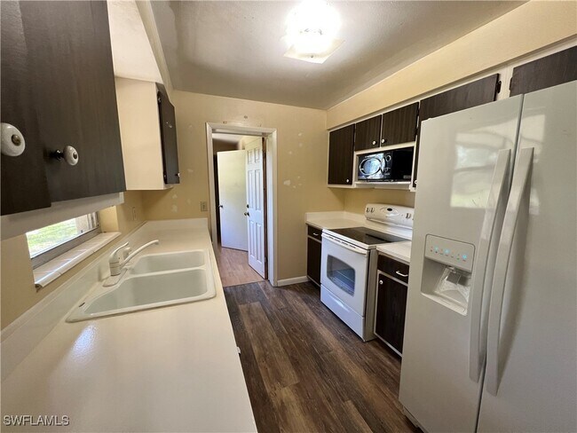 Foto del edificio - 11721 Fox Hill Rd