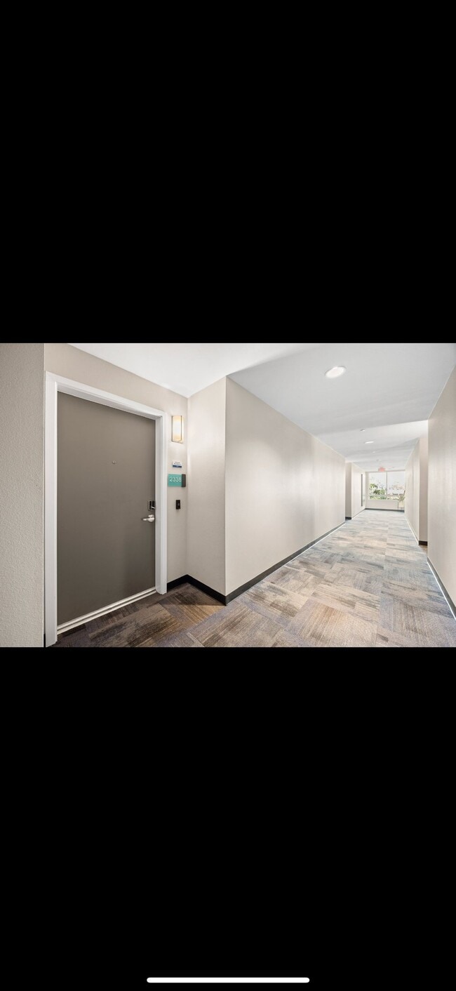 Building Photo - 2338 Nolita