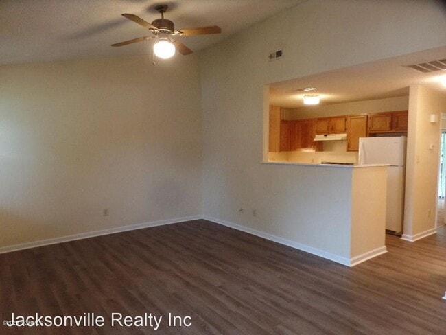 Building Photo - 2 br, 1 bath House - 130 Marlene Drive