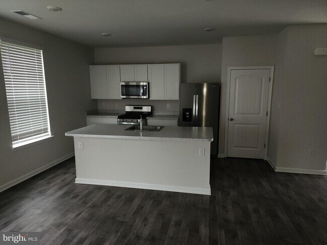 Building Photo - 33 Citrus Dr