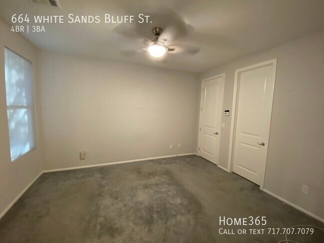 Foto del edificio - 664 white Sands Bluff