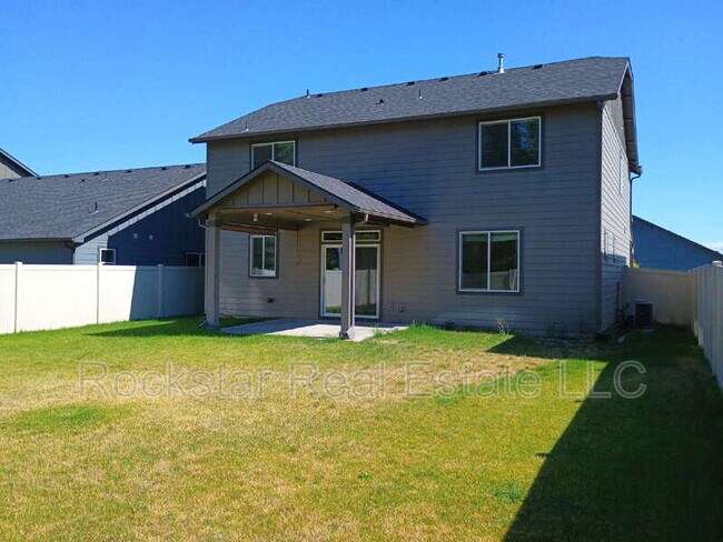 Foto del edificio - 1315 N Rogue River St