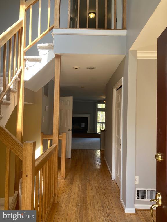 Foto del edificio - 12604 Varny Pl