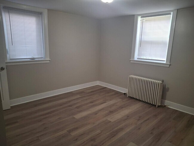 Foto del edificio - 1401 Elmwood Ave